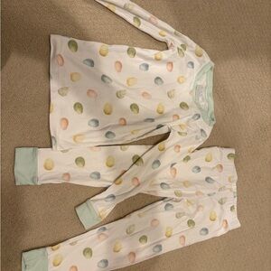 Size 4T lake pajamas Easter